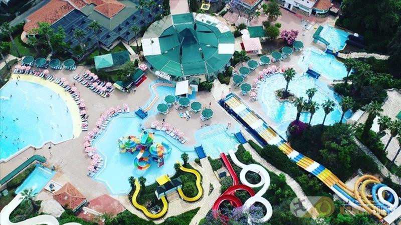 Аквапарк Aqualand из Кемера